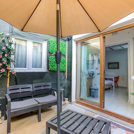 The By 360 Estates Apartment *