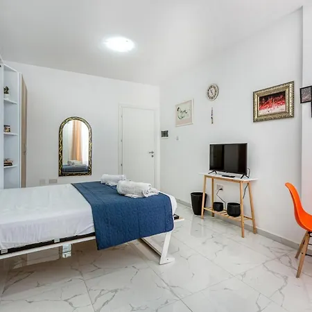 Апартаменты The By 360 Estates *