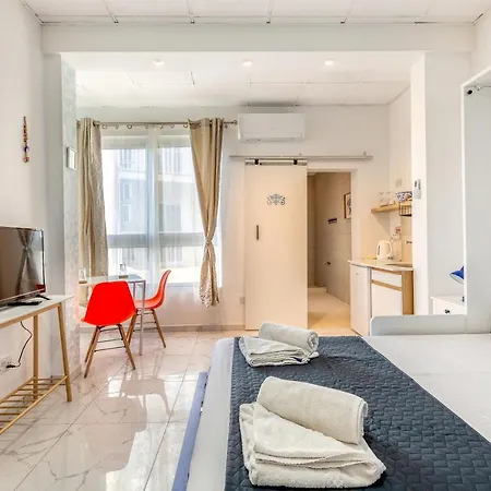 Апартаменты The By 360 Estates