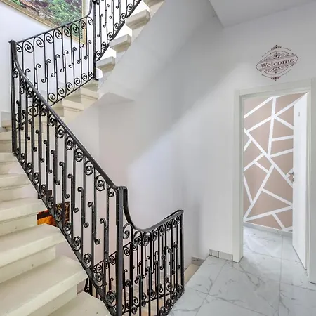 The By 360 Estates شقة *