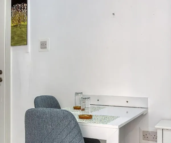 The By 360 Estates Apartment *