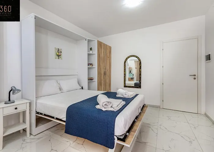 The By 360 Estates Apartament Sliema