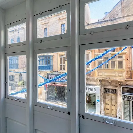 The By 360 Estates Apartment Sliema